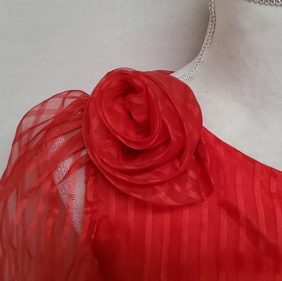 VINTAGE 1970s Shangri-La Red Pinstripe One-Shoulder Belted Midi Dress ILGWU - Picture 6 of 16